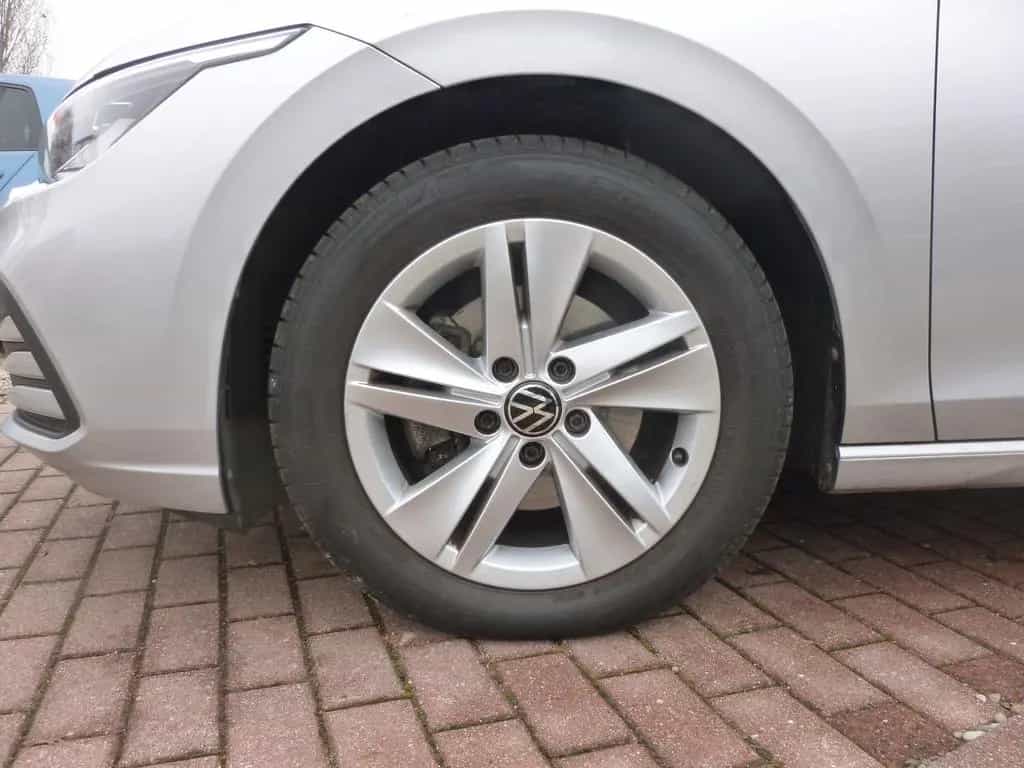 Volkswagen Golf VIII Variant Life Digi.Cockpit/LED/Navi/DAB 05/2021-photo-17