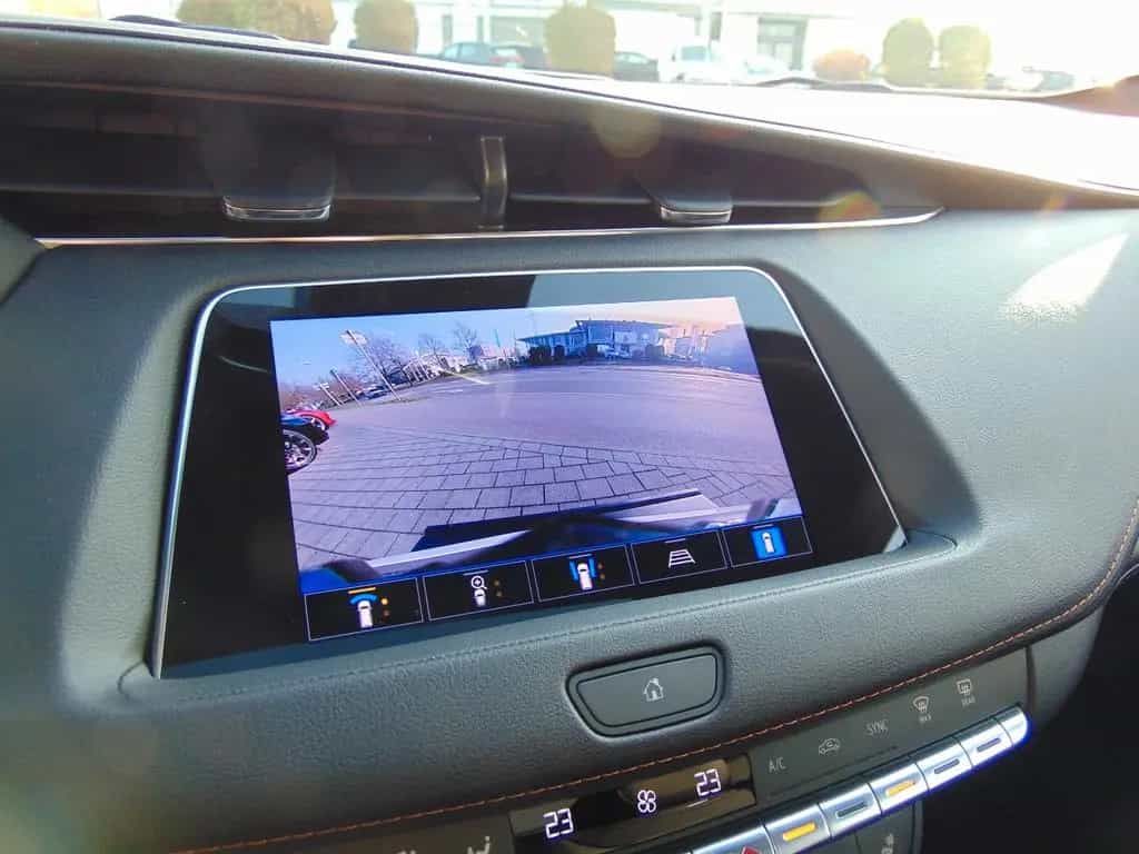 Cadillac XT4 Sport 2.0 Turbo AHK+LED+Navi+SHZ+Panoramadac 07/2023-photo-11