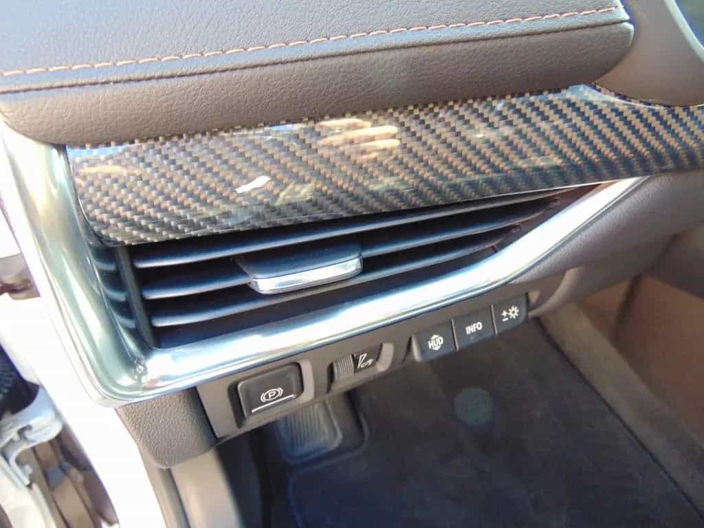 Cadillac XT4 Sport 2.0 Turbo AHK+LED+Navi+SHZ+Panoramadac 07/2023-photo-19