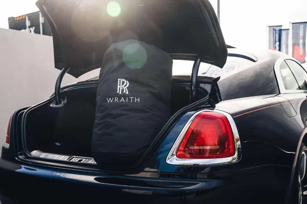 Rolls-Royce Wraith Midnight Sapphire / Starlight / Coachline 05/2019-photo-28