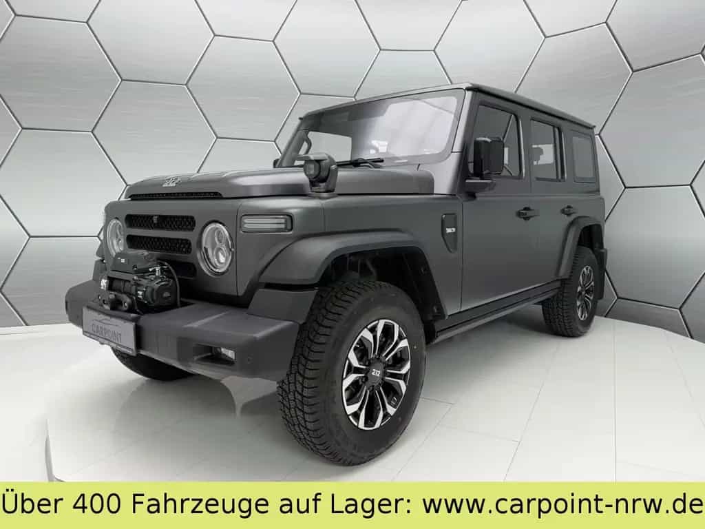 BAW 212 Offroader LED Seilwinde Leder 2.0 Automatik null-photo-0