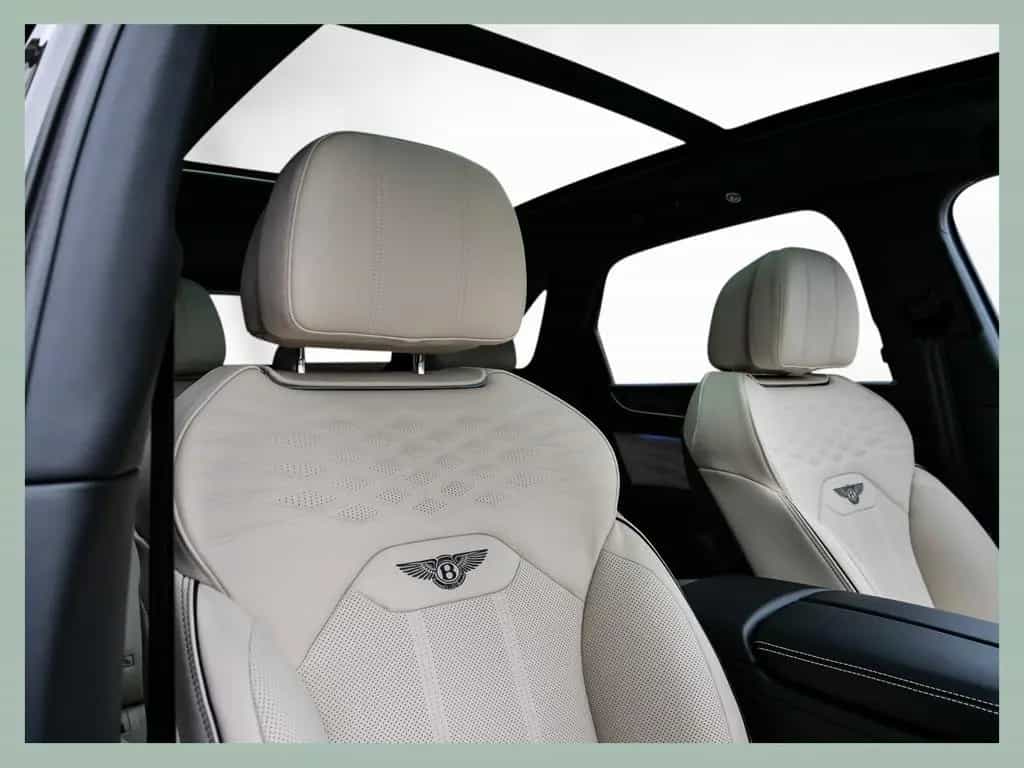 Bentley Bentayga V8 Azure // BENTLEY DÜSSELDORF null-photo-13