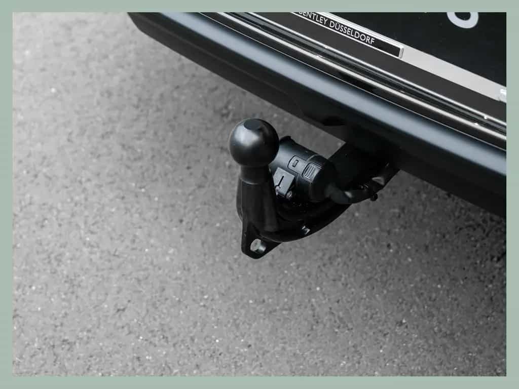 Bentley Bentayga V8 Azure // BENTLEY DÜSSELDORF null-photo-7