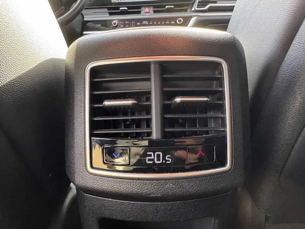 Kia Sportage Spirit Leder Kamera Sitzbelüftung AHK 05/2022-photo-11