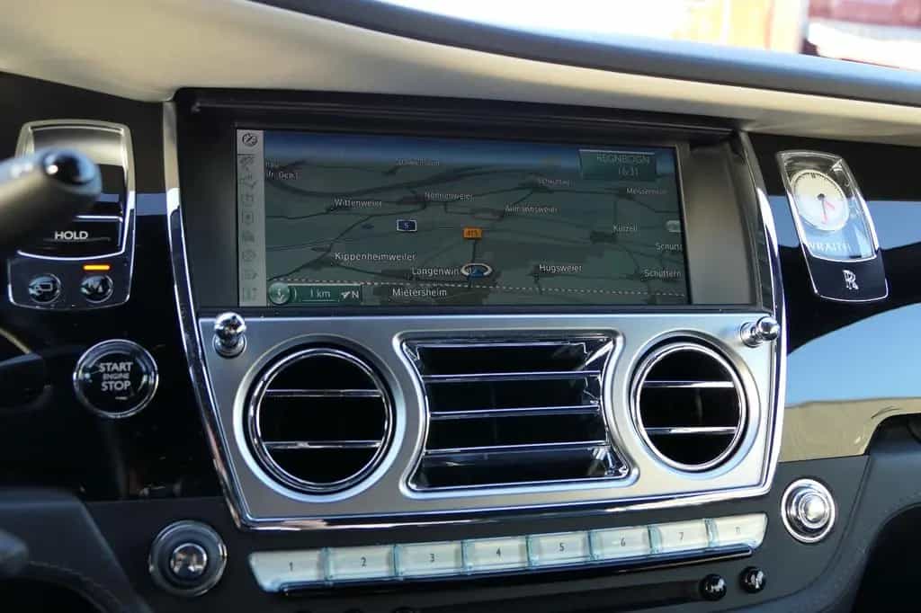 Rolls-Royce Wraith Two-Tone Starlight Headliner 21" 07/2017-photo-23