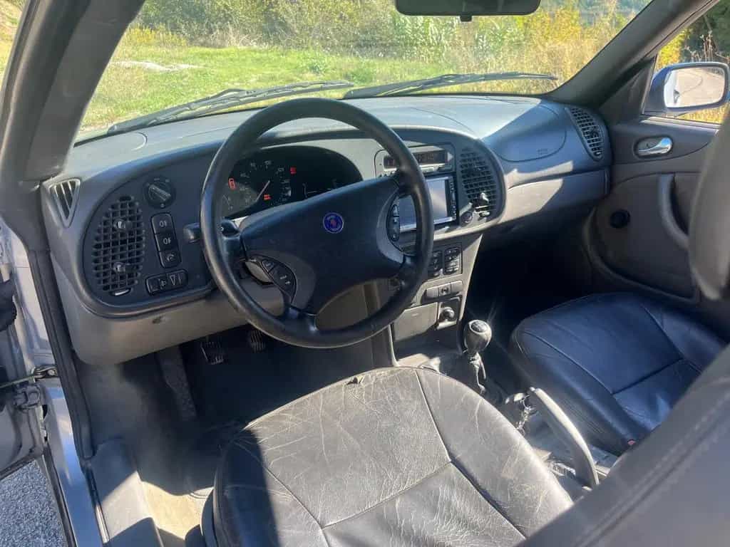 Saab 9-3 2.0i 16V cat 5 porte SE 11/1999-photo-4