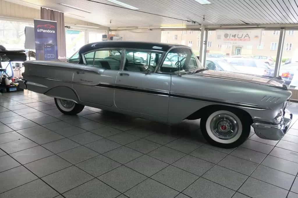 Chevrolet 1958 Biscayne 07/1958-photo-0