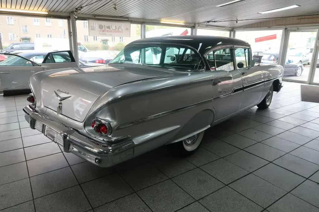 Chevrolet 1958 Biscayne 07/1958-photo-13