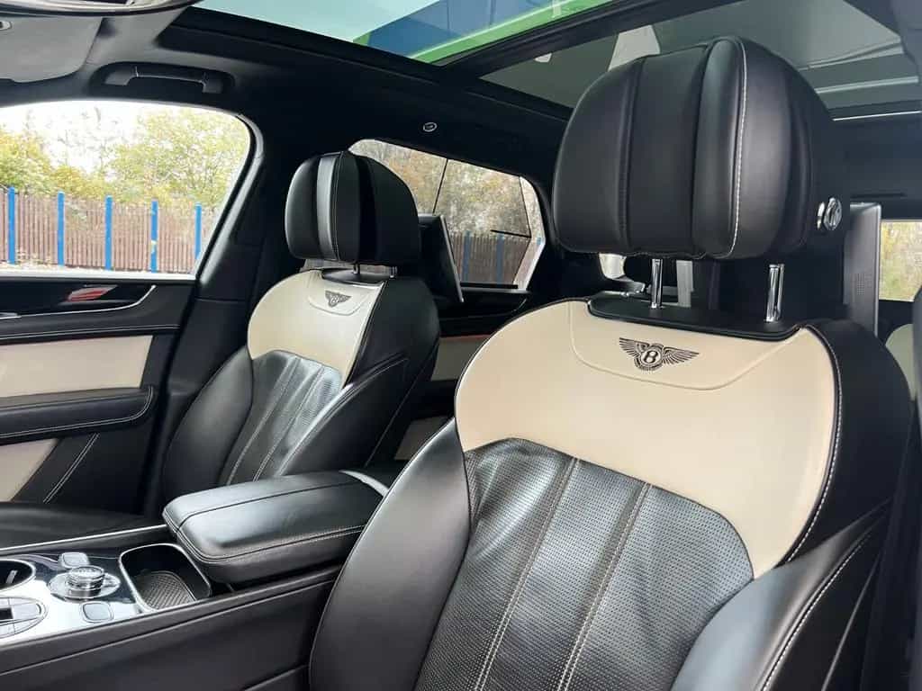 Bentley Bentayga 4.0D/CARBON/MULLINER/PANO/FOND ENT/360 02/2017-photo-10