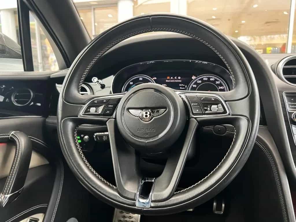 Bentley Bentayga 4.0D/CARBON/MULLINER/PANO/FOND ENT/360 02/2017-photo-13