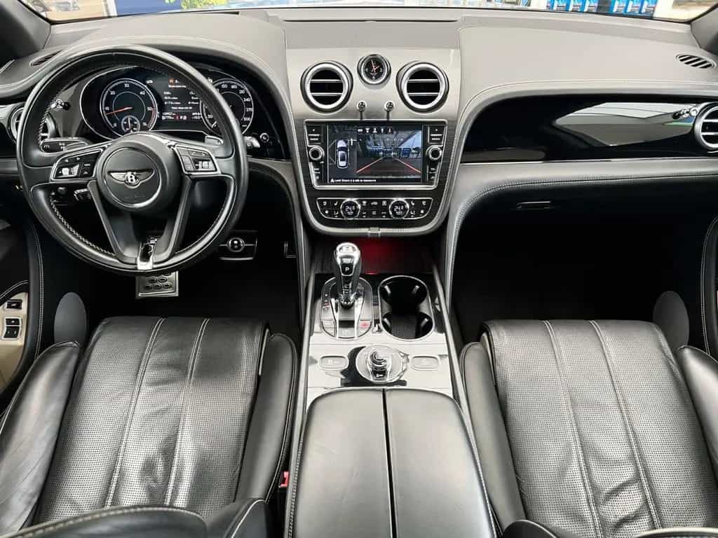 Bentley Bentayga 4.0D/CARBON/MULLINER/PANO/FOND ENT/360 02/2017-photo-19