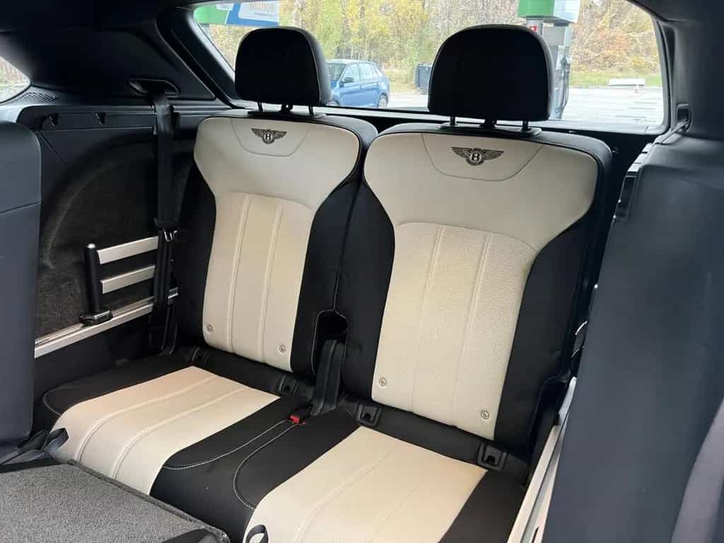 Bentley Bentayga 4.0D/CARBON/MULLINER/PANO/FOND ENT/360 02/2017-photo-23