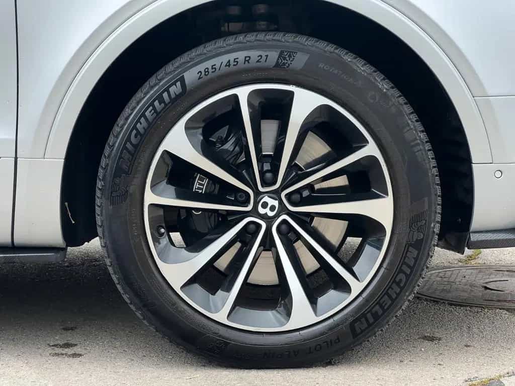 Bentley Bentayga 4.0D/CARBON/MULLINER/PANO/FOND ENT/360 02/2017-photo-6
