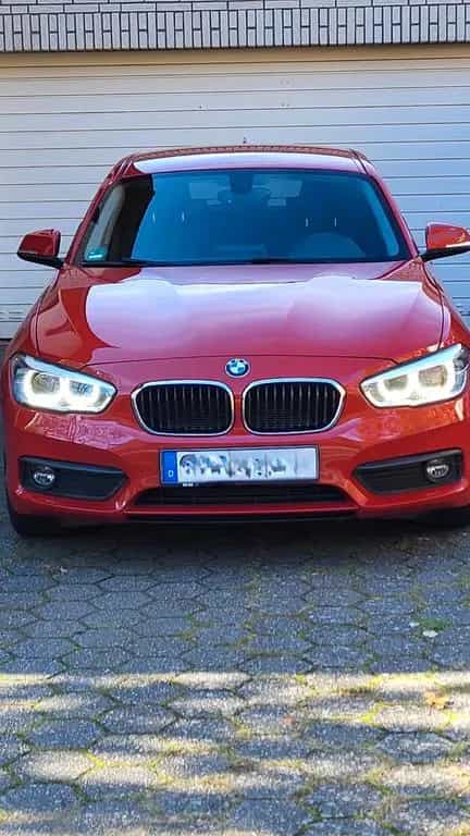 BMW 1 Series 118i -5-tür, LED, LM-Felg, Sportsitze, gepflegt 12/2017-photo-3