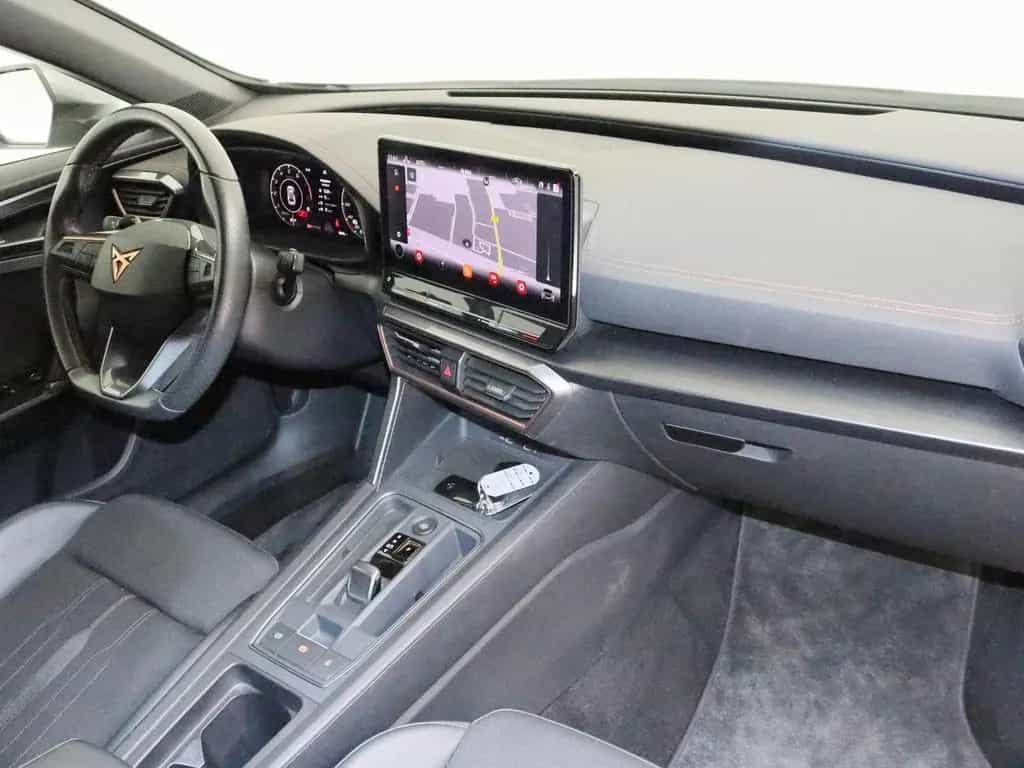 Cupra Formentor 2.0 TSI 4Drive PANO NAVI KAMERA DCC 08/2023-photo-5