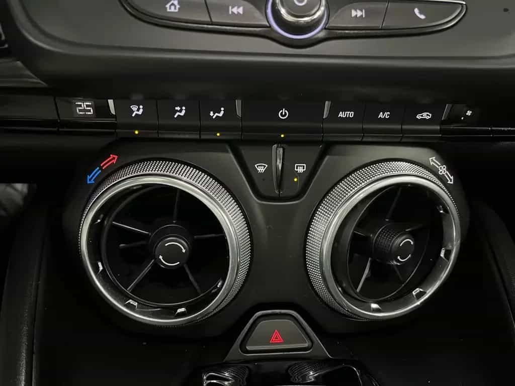 Chevrolet Camaro *3,6l V6 4-Rohr/ Aut./ ZL1* 12/2023-photo-16