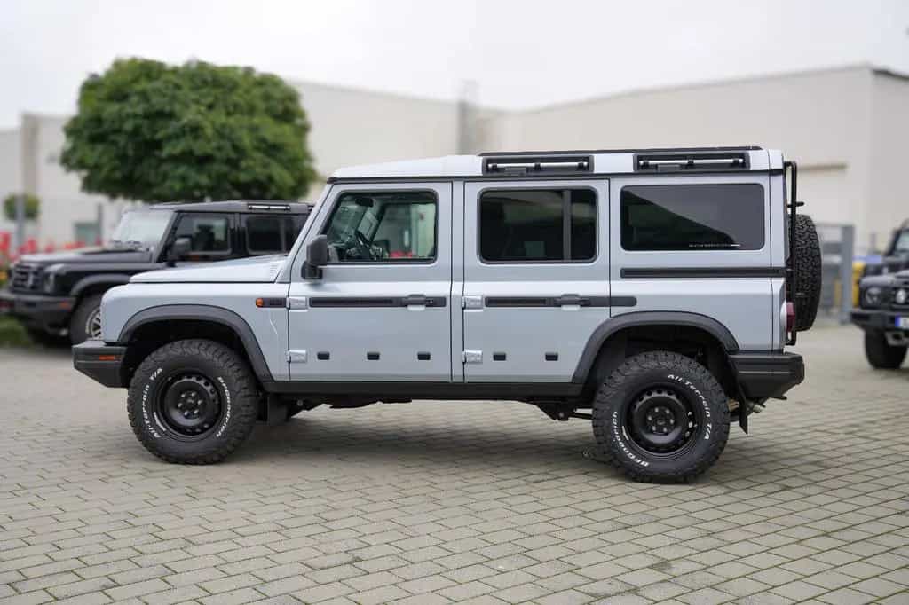 INEOS Grenadier 3.0L Diesel Trialmaster Edition null-photo-5