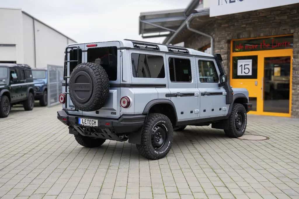 INEOS Grenadier 3.0L Diesel Trialmaster Edition null-photo-7