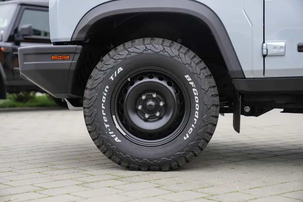 INEOS Grenadier 3.0L Diesel Trialmaster Edition null-photo-9