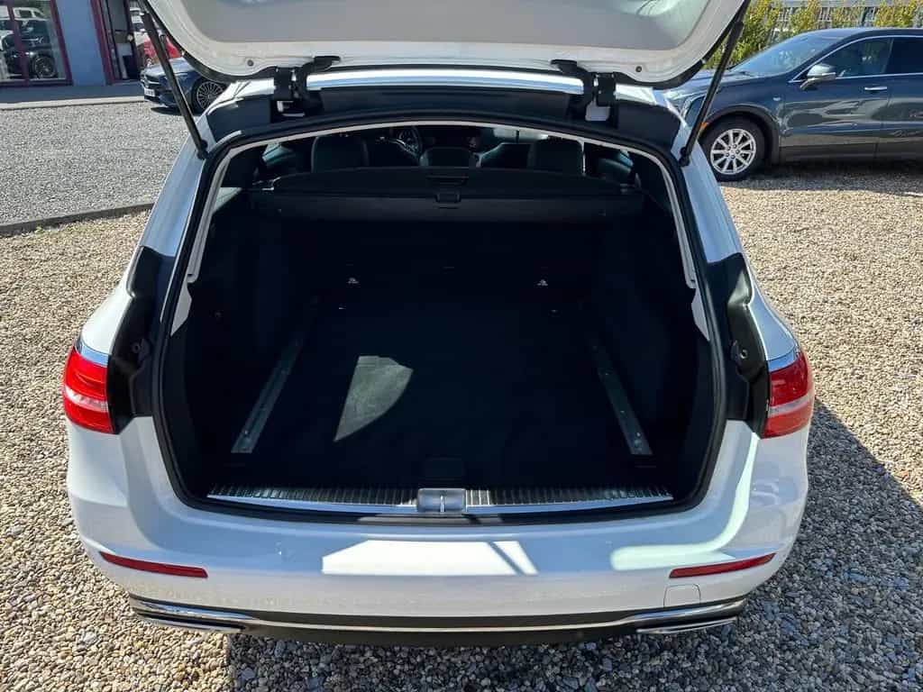 Mercedes-Benz E-Class 200 T-Modell Avantgarde Navi LED Kamera 11/2016-photo-16