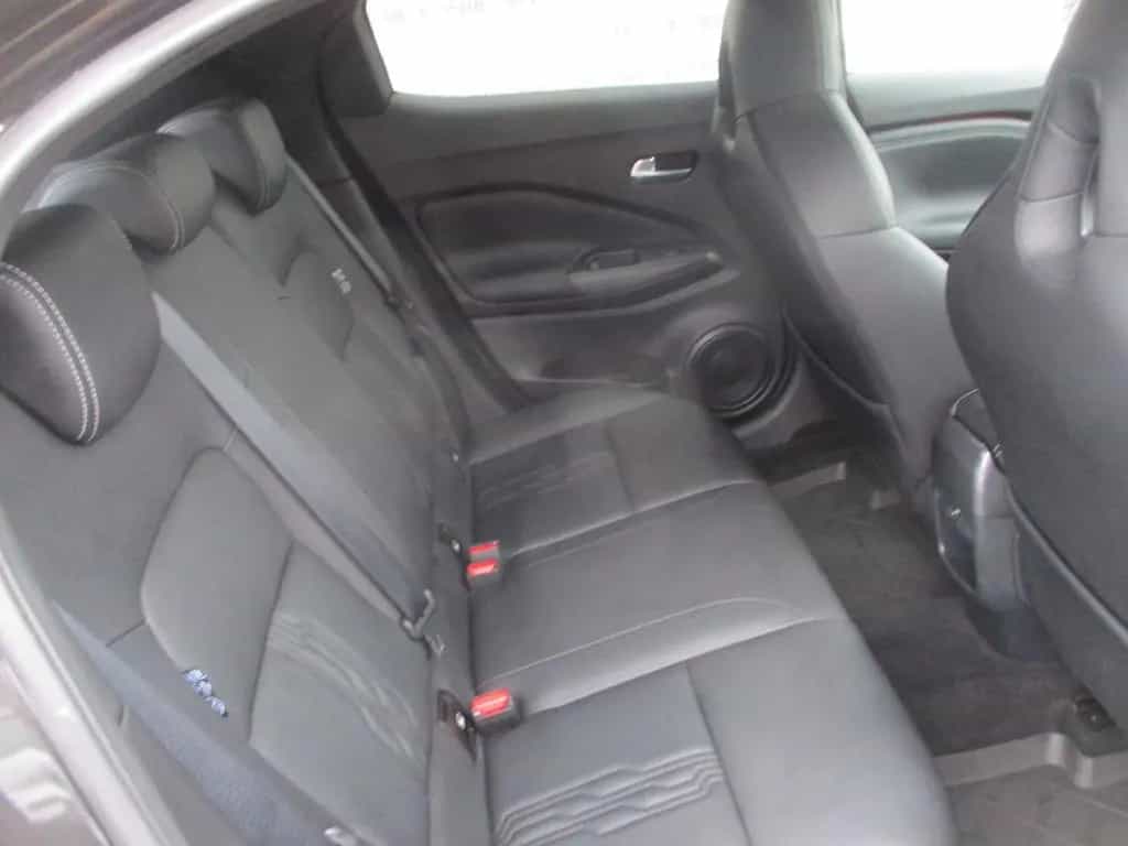Nissan Juke Tekna Sommer- und Winterräder 12/2022-photo-9