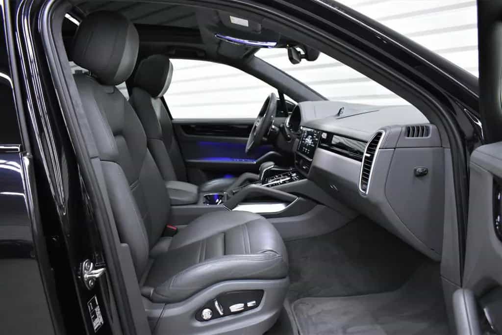 Porsche Cayenne Turbo+Totwinkel+Chrono+Soft-Close+BOSE 08/2019-photo-12