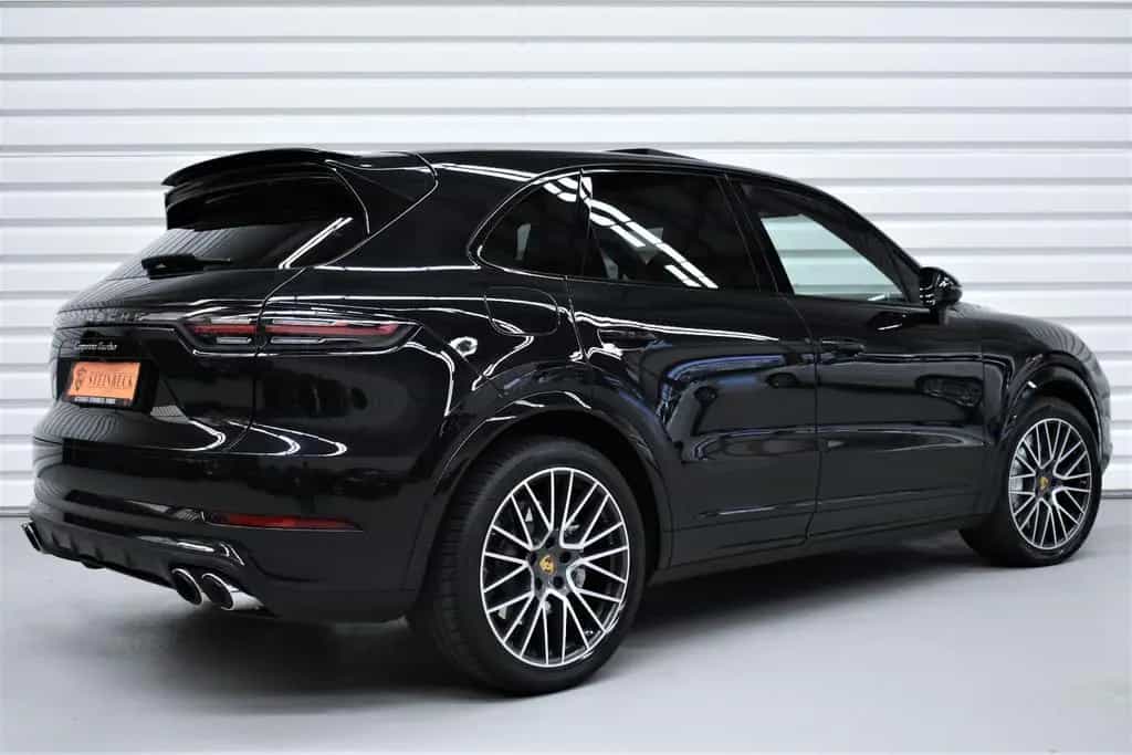 Porsche Cayenne Turbo+Totwinkel+Chrono+Soft-Close+BOSE 08/2019-photo-3