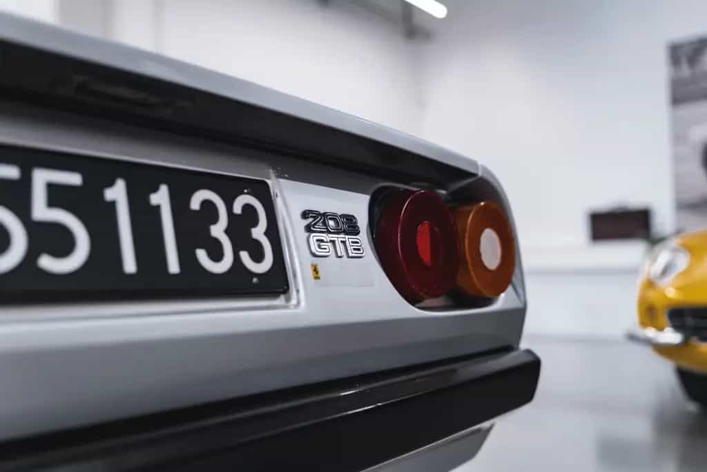 Ferrari 208 GTB *2. Hand / Arg. Nurburgring / Original* 07/1982-photo-16