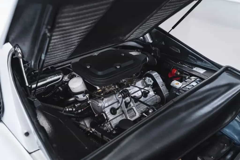 Ferrari 208 GTB *2. Hand / Arg. Nurburgring / Original* 07/1982-photo-18