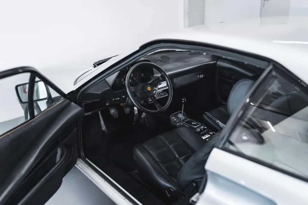 Ferrari 208 GTB *2. Hand / Arg. Nurburgring / Original* 07/1982-photo-34