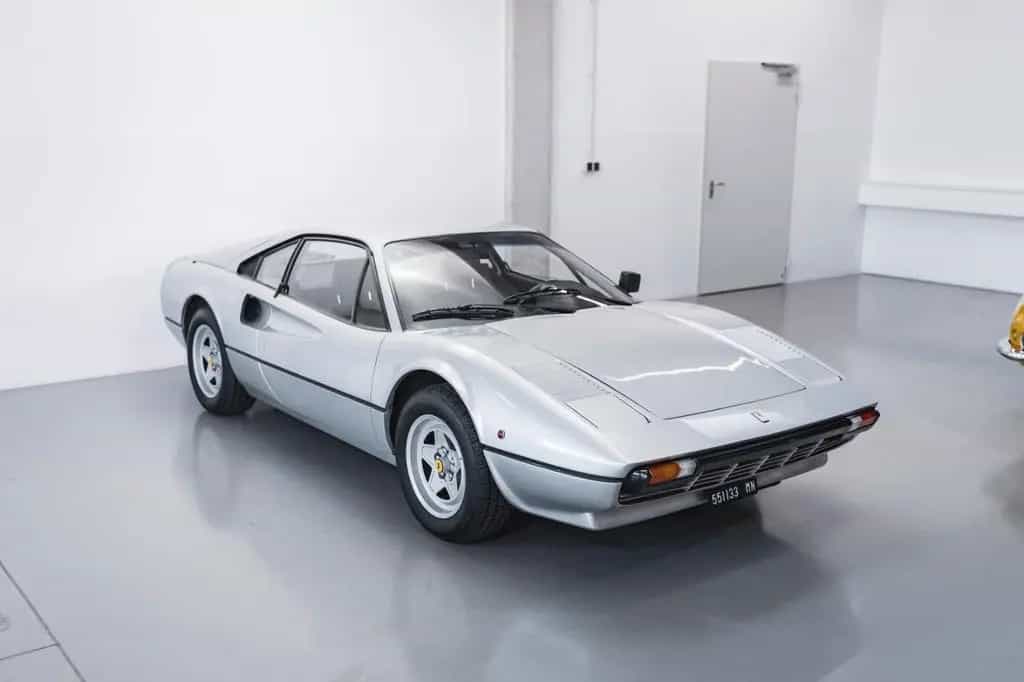 Ferrari 208 GTB *2. Hand / Arg. Nurburgring / Original* 07/1982-photo-9