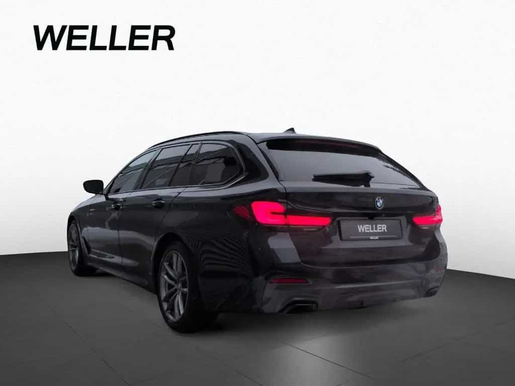 BMW 5 Series 520d Touring M Sport,LiCoPro,AdapLED,360°,HUD 09/2020-photo-4