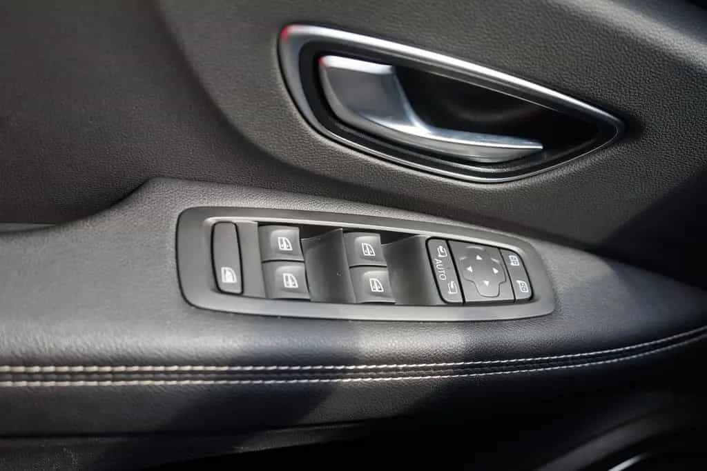Renault Scenic 1.3 TCE BOSE Edition LED AHK Teilleder 03/2020-photo-19