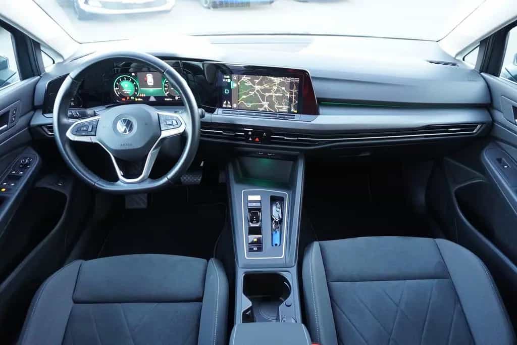 Volkswagen Golf VIII Variant Style eTSI DSG LED Navi ACC 07/2021-photo-10