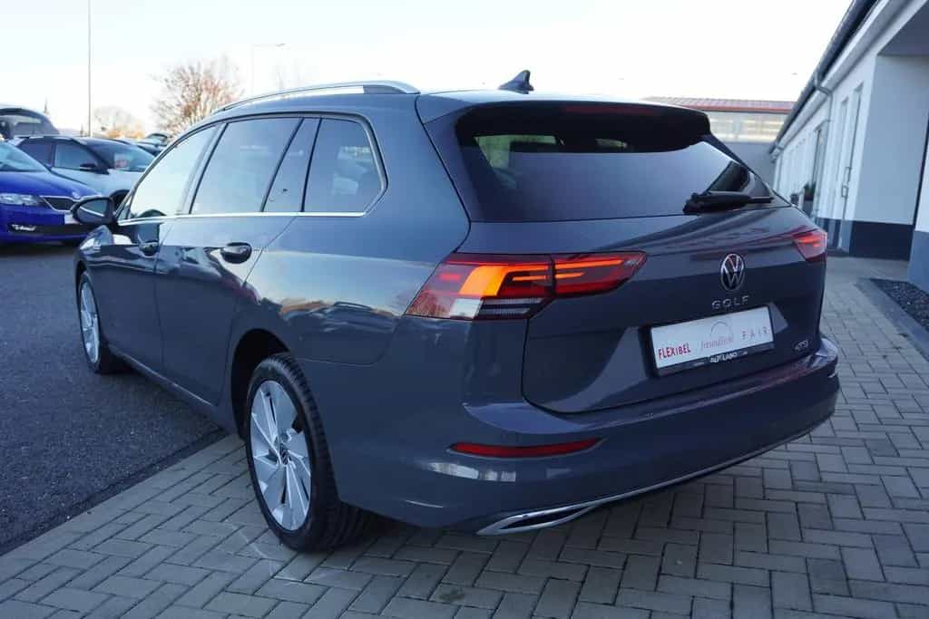 Volkswagen Golf VIII Variant Style eTSI DSG LED Navi ACC 07/2021-photo-2