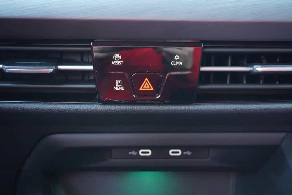 Volkswagen Golf VIII Variant Style eTSI DSG LED Navi ACC 07/2021-photo-20