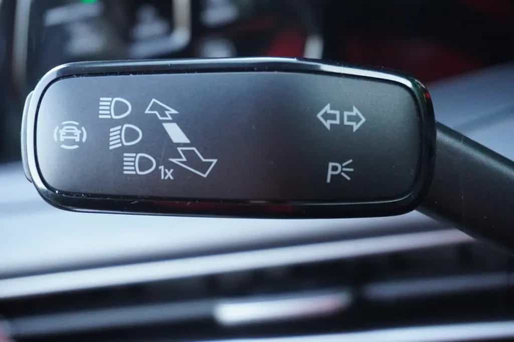 Volkswagen Golf VIII Variant Style eTSI DSG LED Navi ACC 07/2021-photo-25