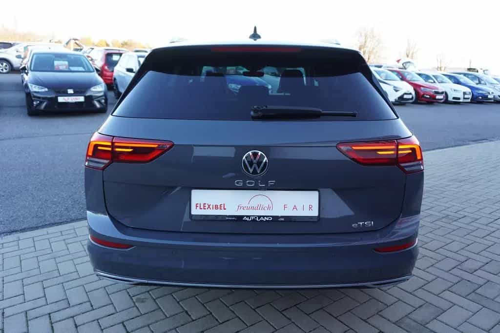 Volkswagen Golf VIII Variant Style eTSI DSG LED Navi ACC 07/2021-photo-3