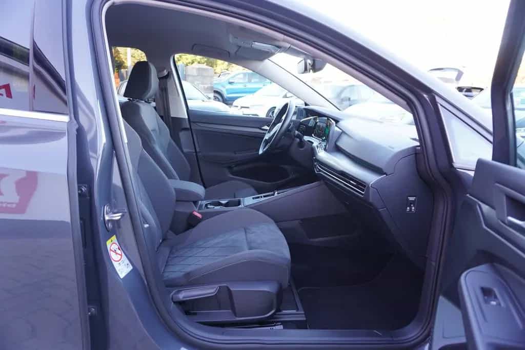 Volkswagen Golf VIII Variant Style eTSI DSG LED Navi ACC 07/2021-photo-31