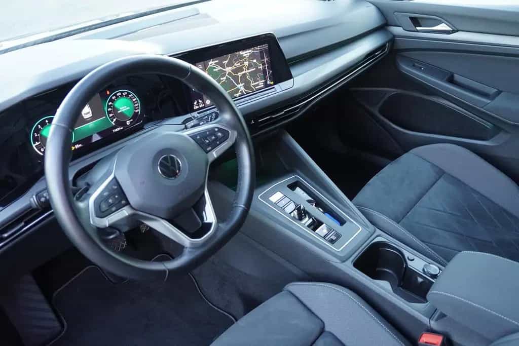 Volkswagen Golf VIII Variant Style eTSI DSG LED Navi ACC 07/2021-photo-7