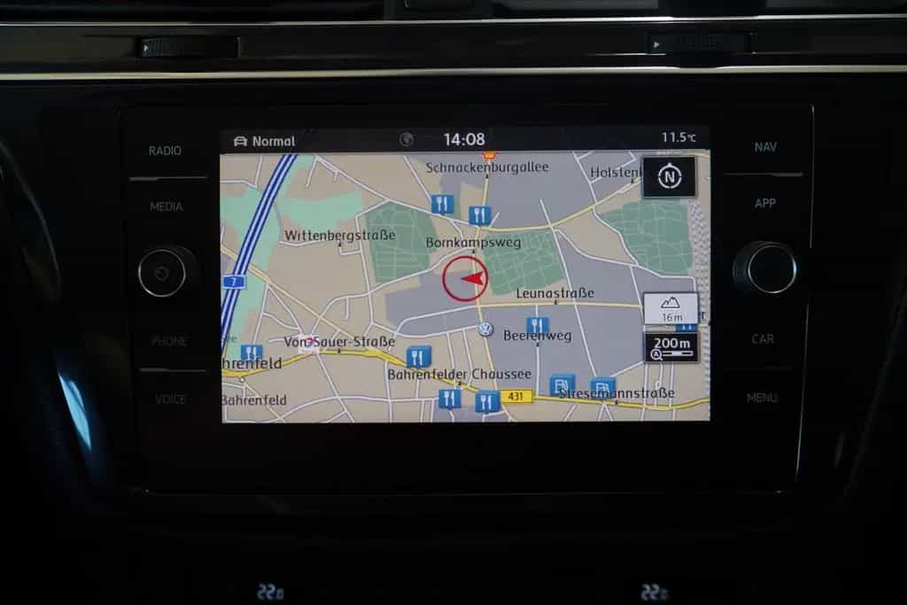 Volkswagen Tiguan Allspace 2.0 TSI DSGHighline Keyless-Go 04/2018-photo-11