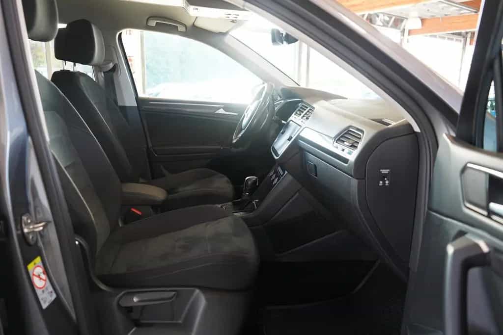 Volkswagen Tiguan Allspace 2.0 TSI DSGHighline Keyless-Go 04/2018-photo-27