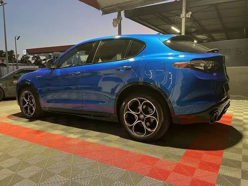 Alfa Romeo Stelvio 2.0 Turbo 280 CV AT8 Q4 Veloc 05/2023-photo-5