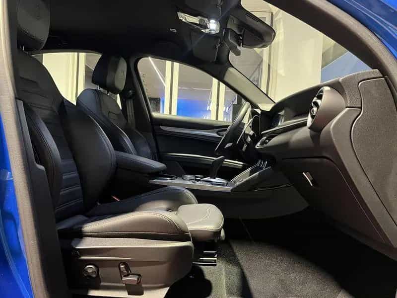 Alfa Romeo Stelvio 2.0 Turbo 280 CV AT8 Q4 Veloc 05/2023-photo-9