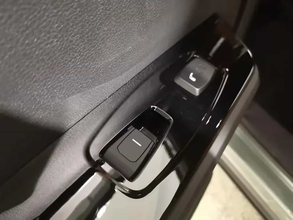 Ssangyong Torres 1.5 T Forest Edition AT LED|ACC|4xSHZ 10/2024-photo-10