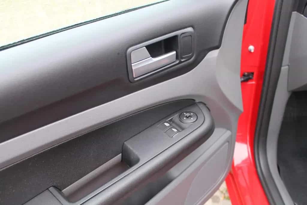 Ford Focus Lim Wartung/ZahnriemenNEU 09/2009-photo-9