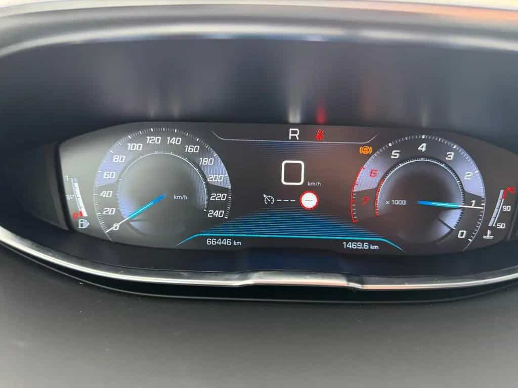 Peugeot 3008 PureTech130 Crossway LED ACC Kamera 12/2019-photo-14