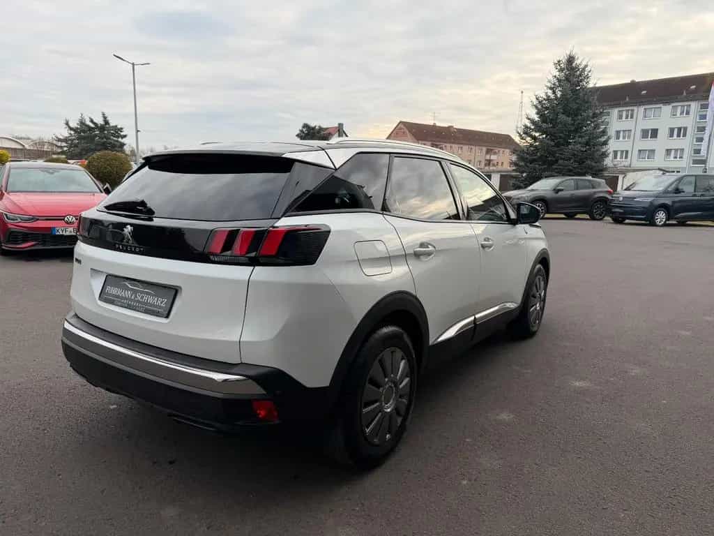 Peugeot 3008 PureTech130 Crossway LED ACC Kamera 12/2019-photo-32