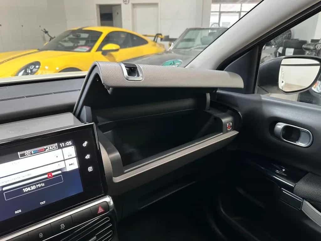 Citroën C4 Cactus PureTech 110 S&S Selection Navi*Klima 07/2017-photo-16