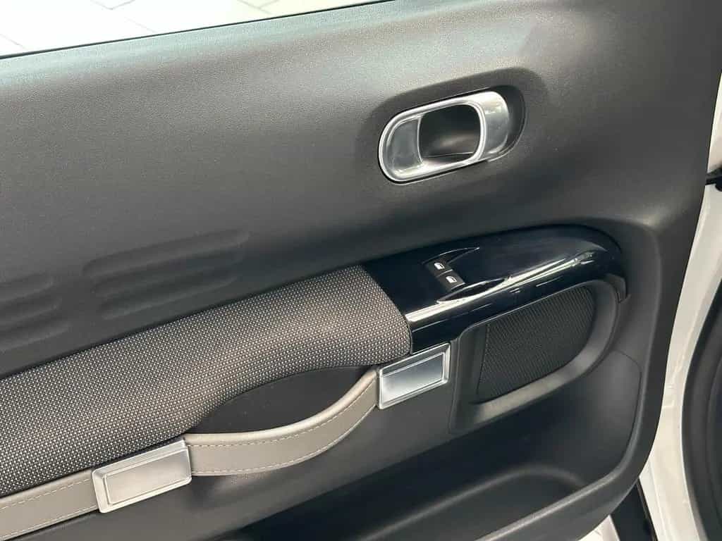 Citroën C4 Cactus PureTech 110 S&S Selection Navi*Klima 07/2017-photo-5